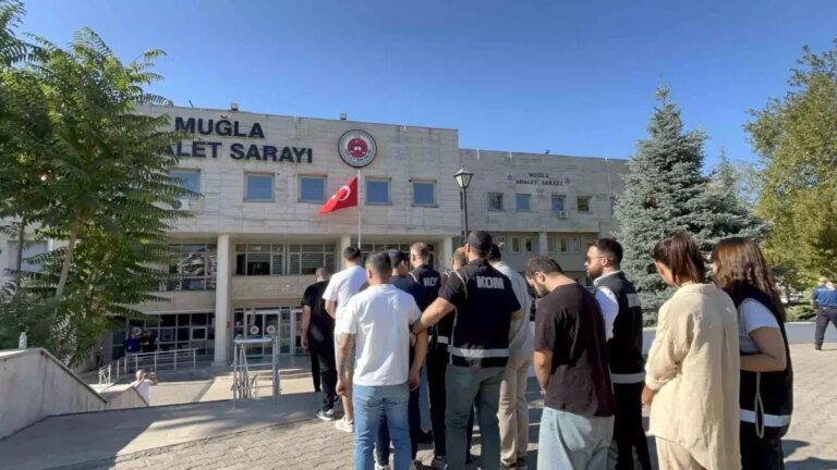 muglada-30-milyon-tllik-motosiklet-dolandiriciligi-cx2tbBgV.jpg
