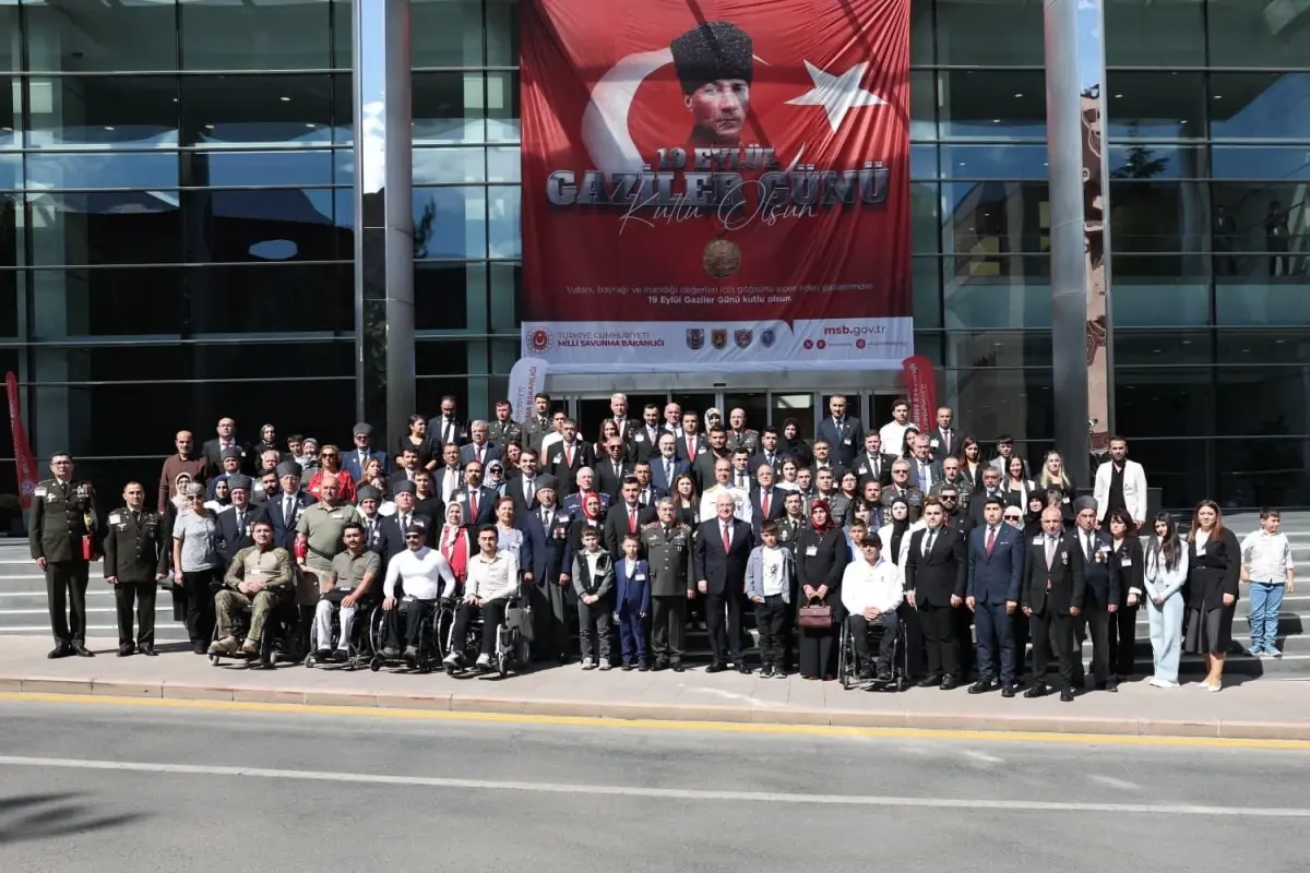 bakan guler hicbir teror orgutunun bolgede kok salmasina izin vermeyecegiz e5qrIZIf