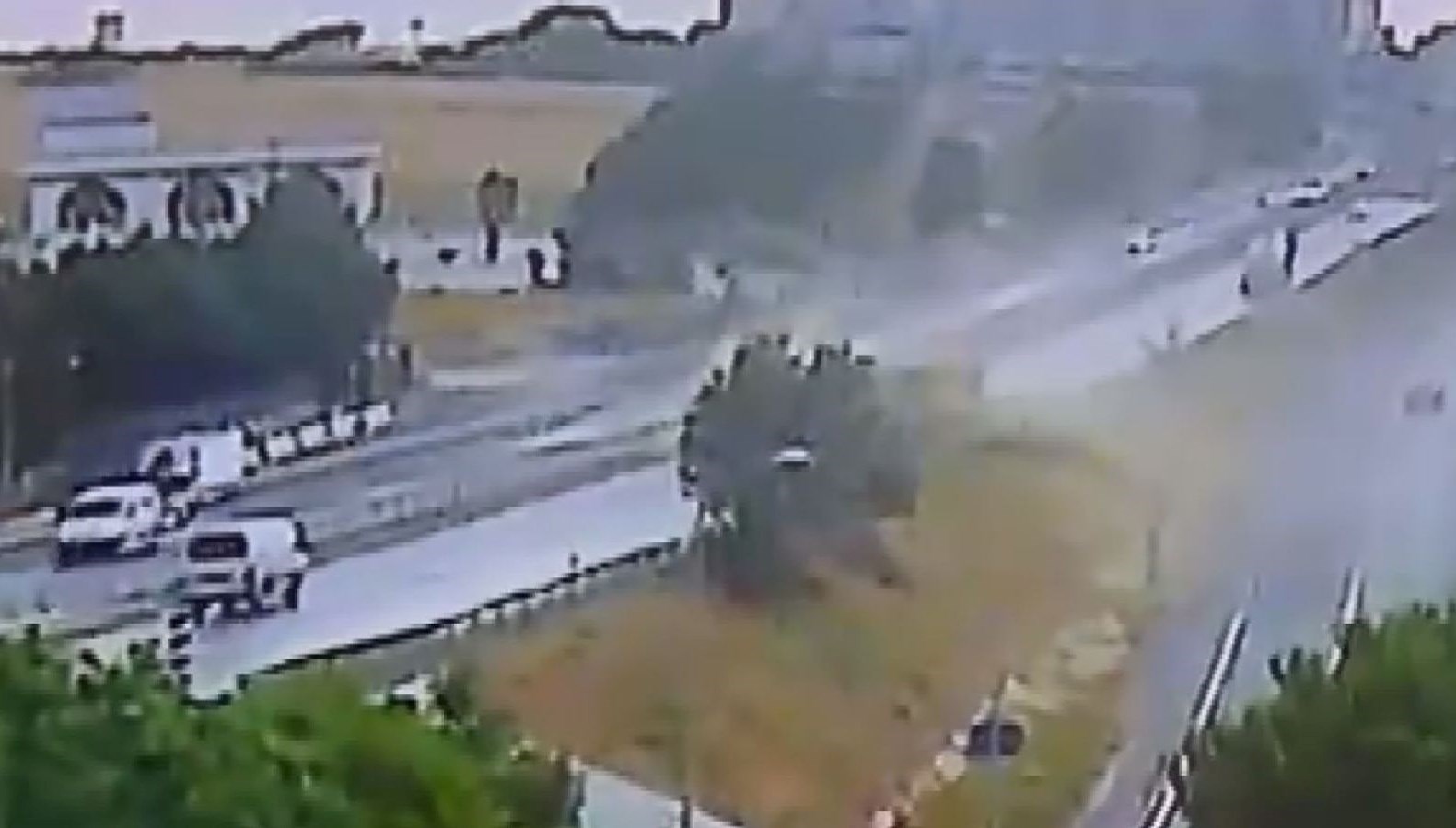 buyukcekmecede yolu kapatan kaza qOHMVIMc