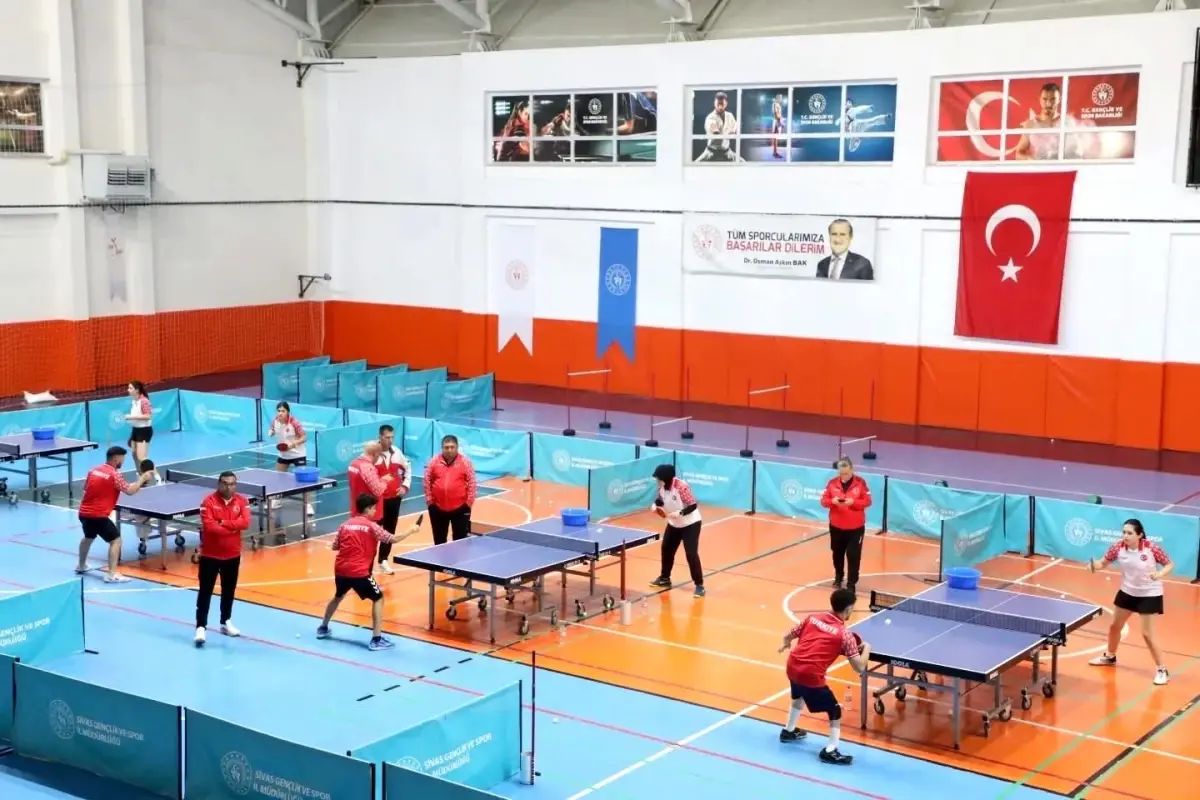 tokyo 2025 oncesi masa tenisi kampi TOClnM4Y