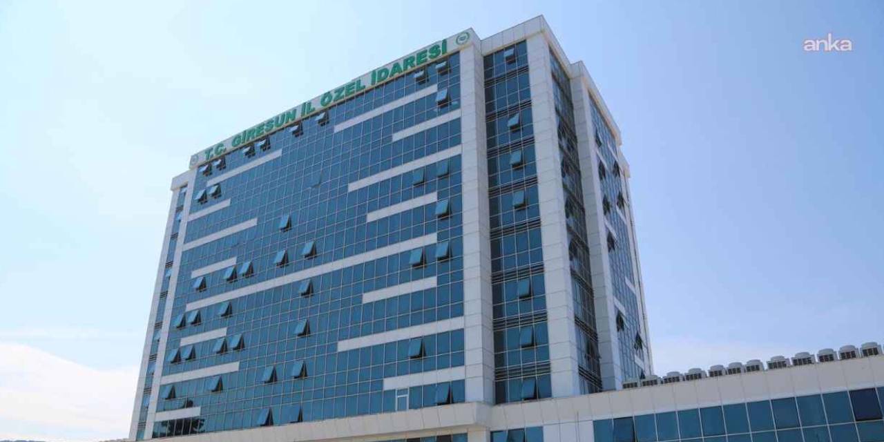 bir sinavda daha mulakat skandali birinciler elendi vekaleten yurutenler atandi ArH31SCR.jpg