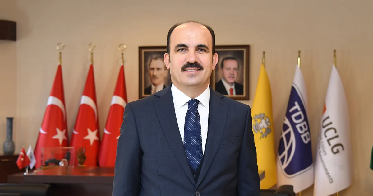 turk dunyasi belediyeler birliginden 15 aralik ilani mesaji 8SE9W1Dp.webp