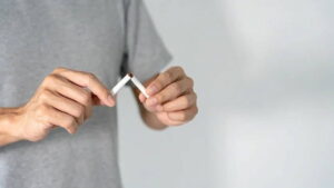 ingiltere-dumansiz-nesil-icin-dugmeye-basti-2009-sonrasi-doganlara-omur-boyu-sigara-yasagi-4WCJn9kz